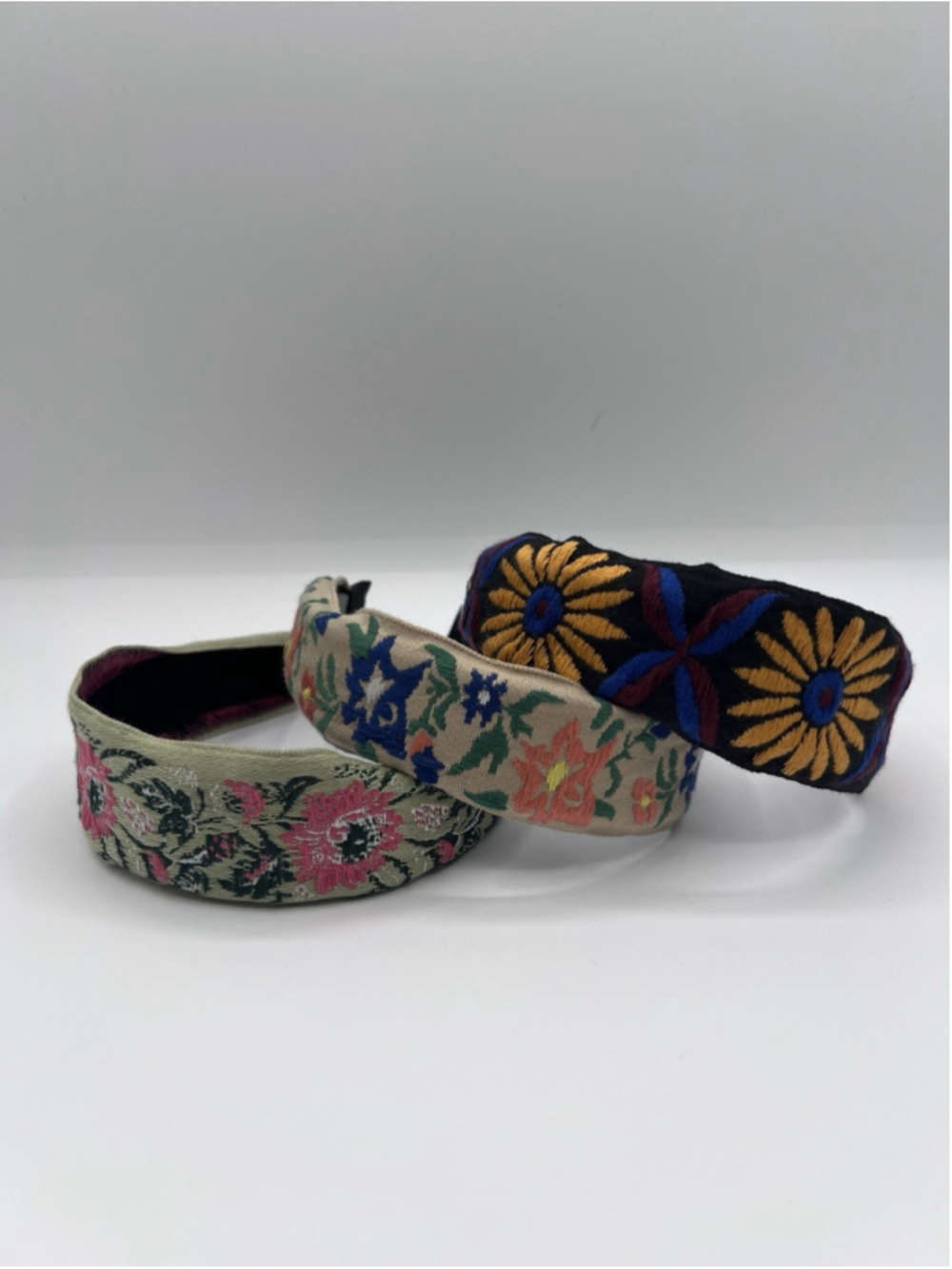 Embroidered Headbands Lot Of 3 Bohemian Non-Slip Hair Accessories Boho Floral - Picture 2 of 7